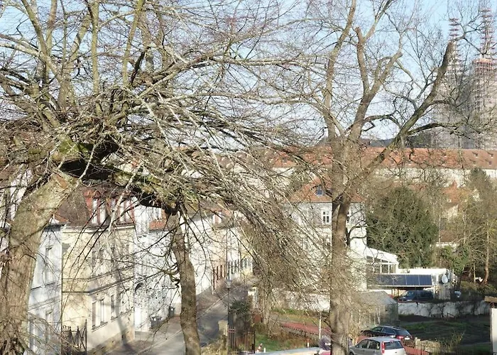 Gemuetliches Appartment Im Altbau