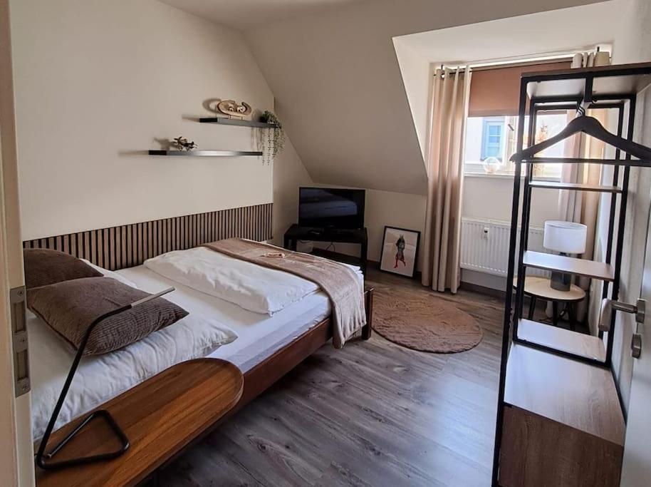 Gemuetliches Im Altbau Apartment